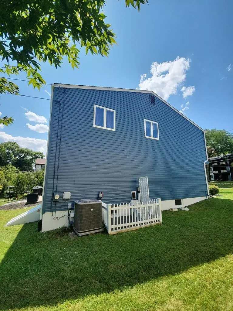 Transforming Exteriors: Paint Philadelphia's Vinyl Siding Project in Old Line Rd, Philadelphia 8 Professional Exterior Painting Services in Old Line Rd, Philadelphia, PA.