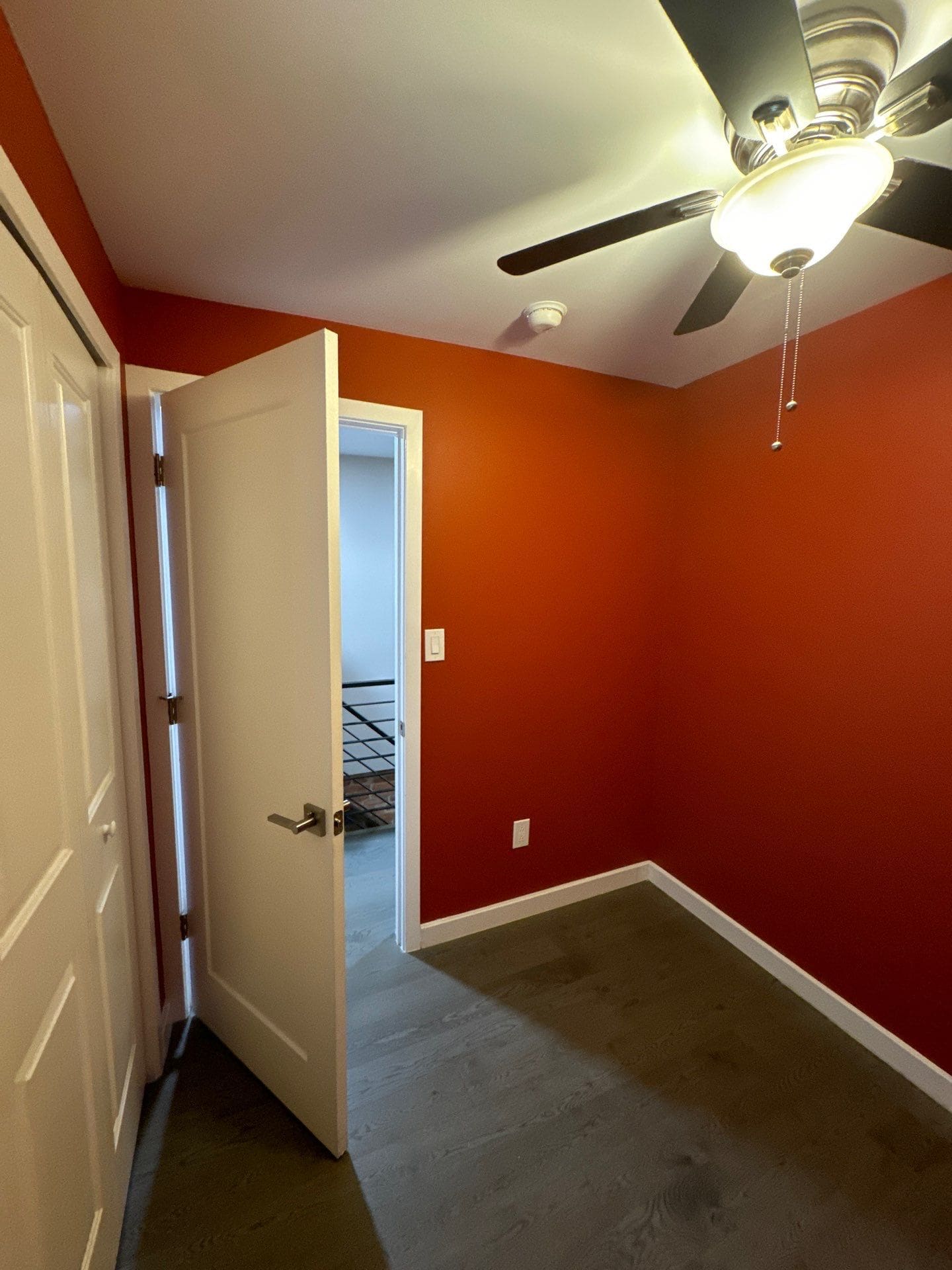 Amazing Expert Painting in S 10th St, Philadelphia