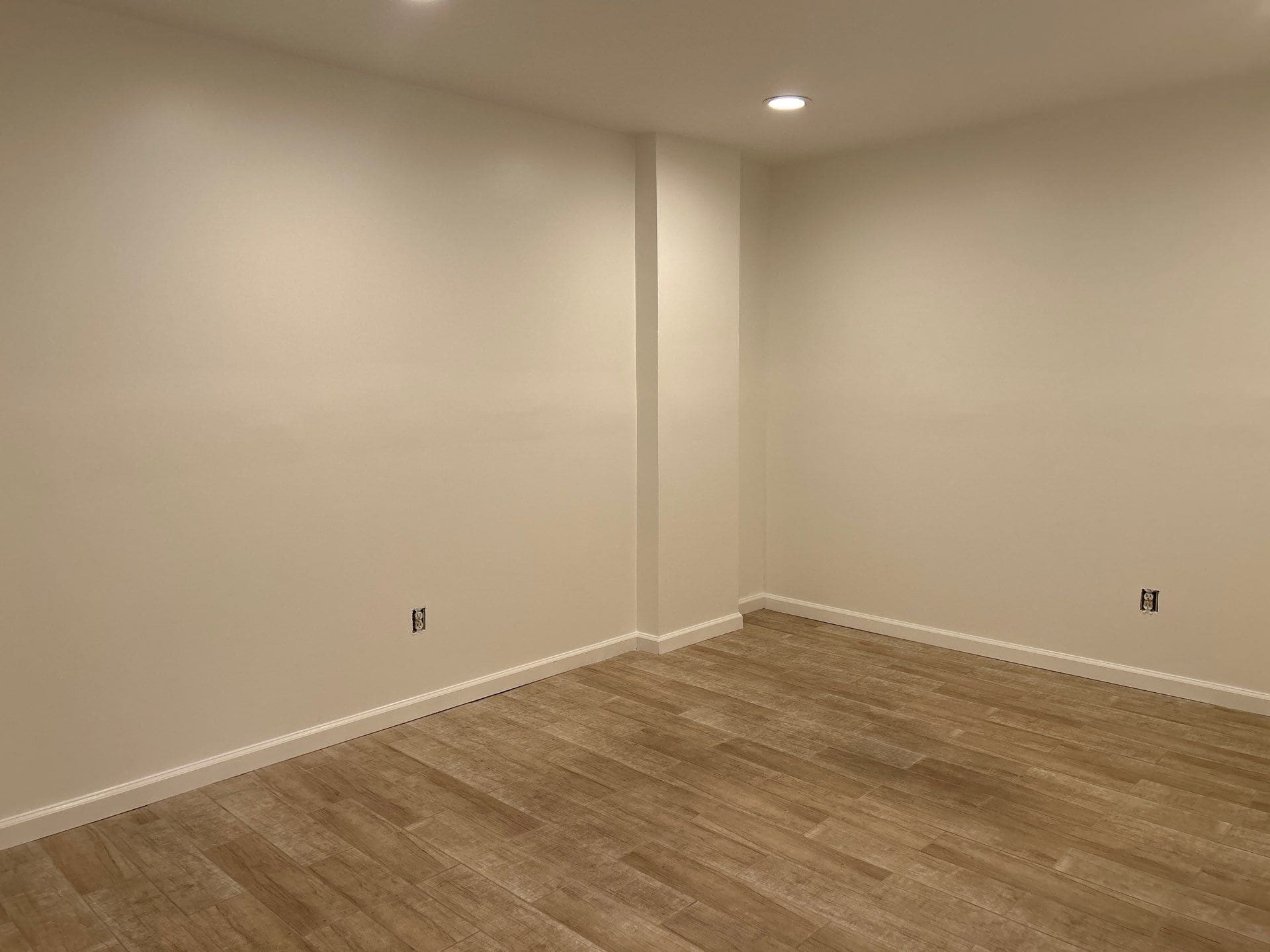 Interior Painting Services at Race Street Unit 211 in Philadelphia, PA